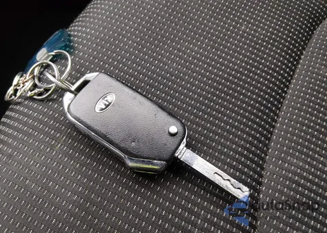 2019 Kia Forte Lxs from USA, damaged, VIN 3KPF24ADXKE113722